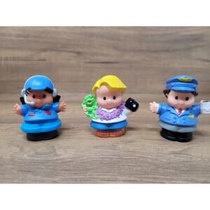 Fisher Price Little People - Air Traffic Controller Girl Pilot Boy Tourist Eddie